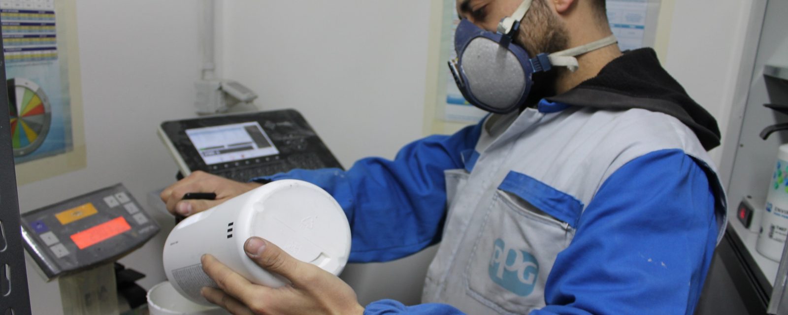 Auto in lavorazione